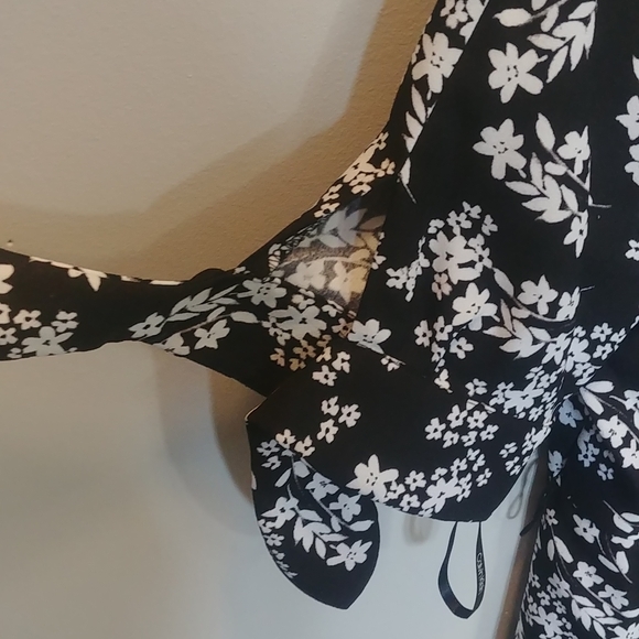 Calvin Klein Ladies Long Length Dress - Picture 4 of 8